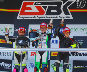 Ludeña (2º) y Domínguez (1º), en el podio de 85GP (2)